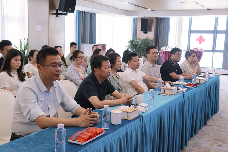 二十一载 智造未来丨贺亚美AM8AG股份廿一诞辰，再启新篇